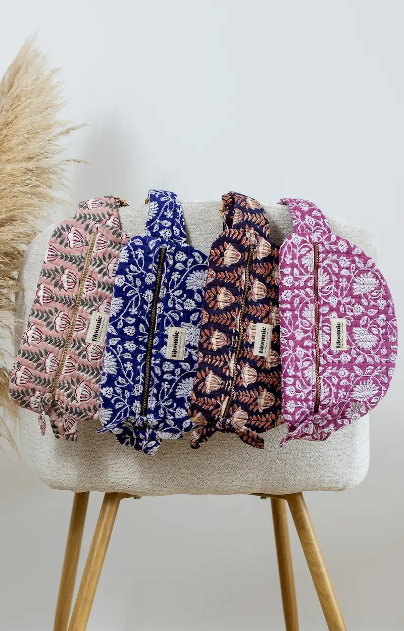 SAC BANANE FRIDA BLEU INDIGO EN COTON 28X20 CM - BLOCK PRINT ARTISANAL – Image 6