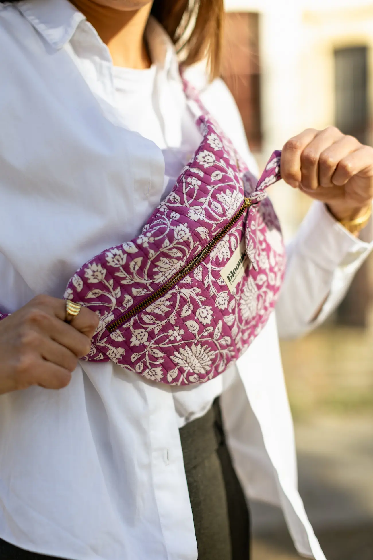 SAC BANANE FRIDA FUCHSIA EN COTON 28X20 CM - BLOCK PRINT ARTISANAL – Image 3
